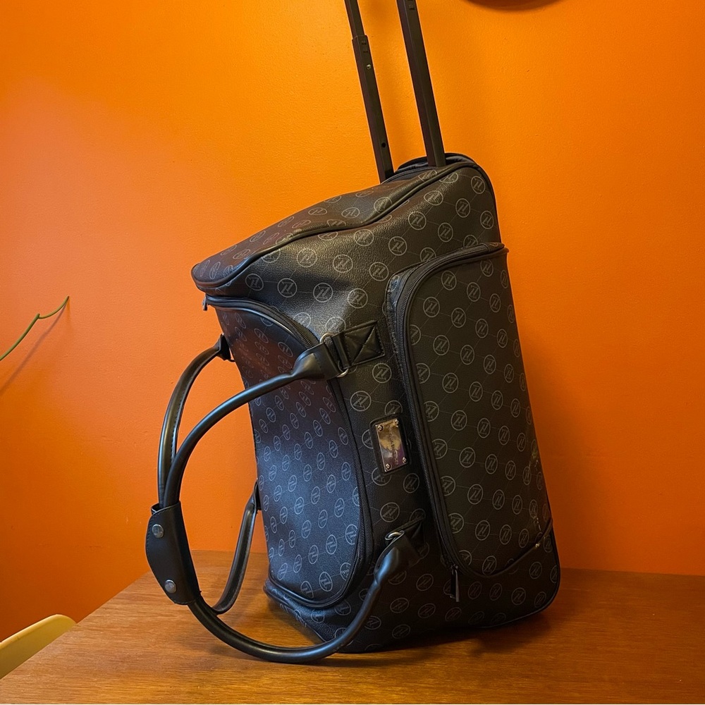 Adrienne Vittadini Duffel Roller Luggage, In Line Skate Wheels Luxury Travel Bag